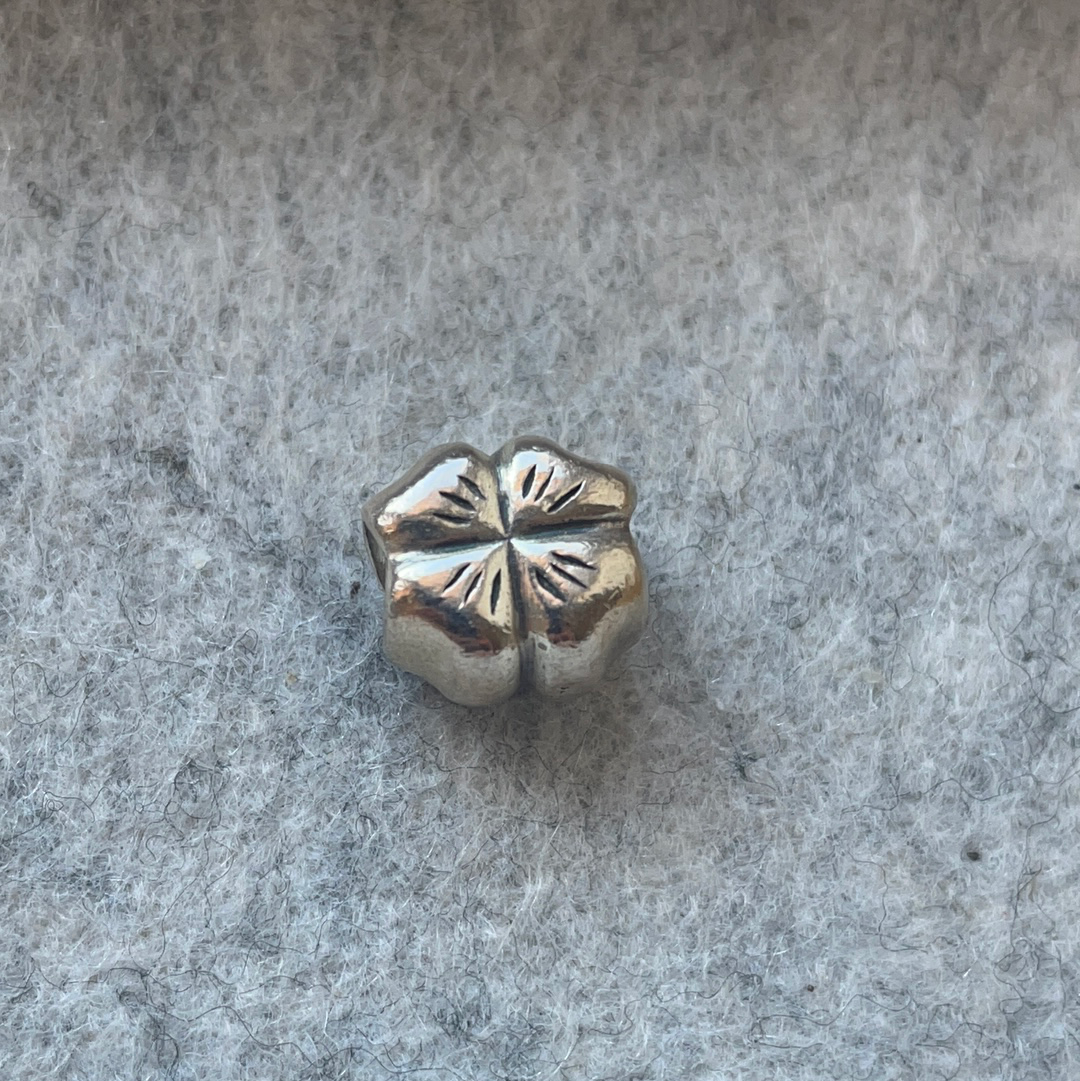 Genuine Pandora Silver Clover Flower Good Luck Charm