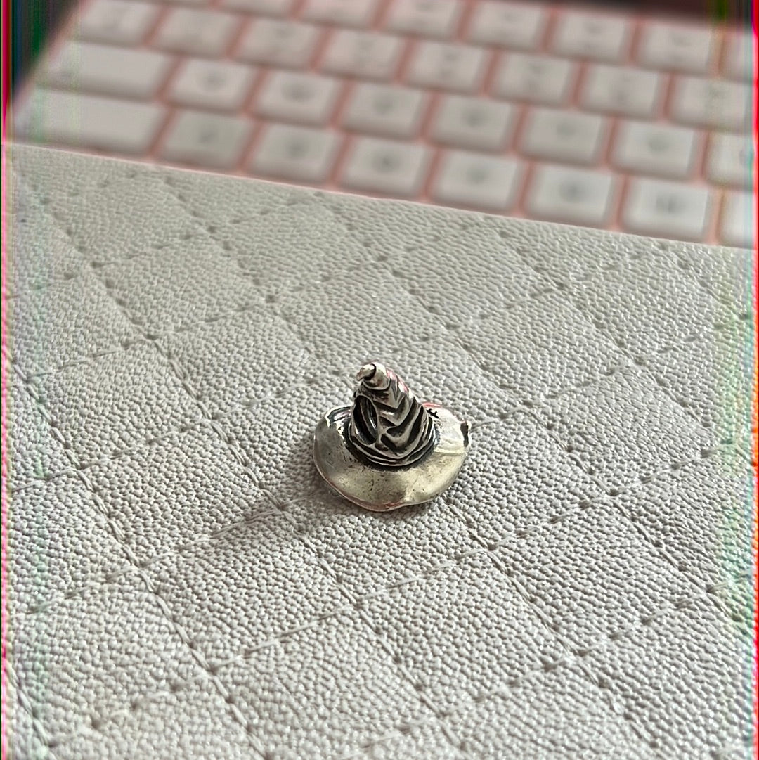 Genuine Chamilia Harry Potter Sorting Hat Charm