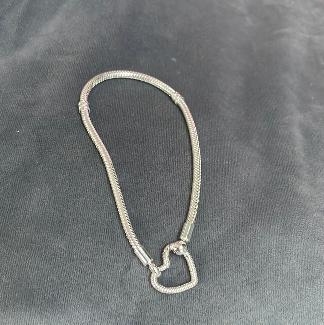 Genuine Pandora Heart Carrier Clasp Bracelet 23cm