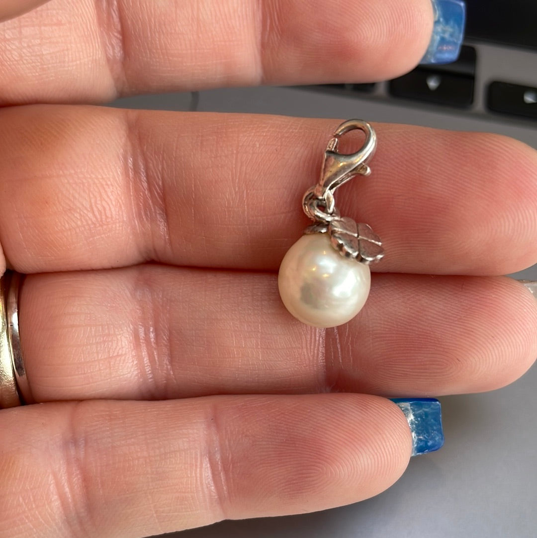Thomas Sabo Sterling Silver Pearl Clover Lucky Clip Charm