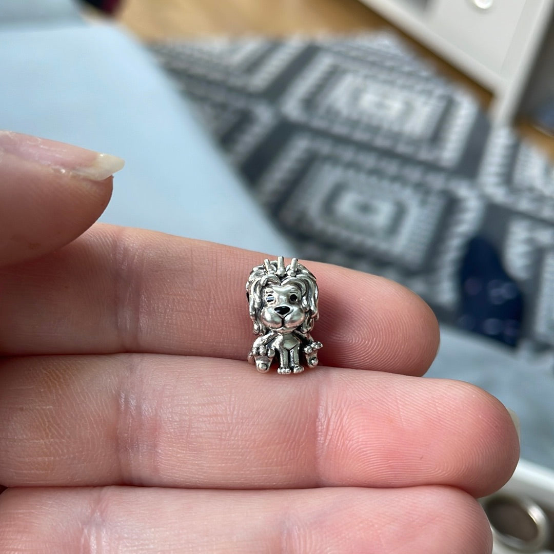 Genuine Pandora British Lion Union Jack enamel Charm