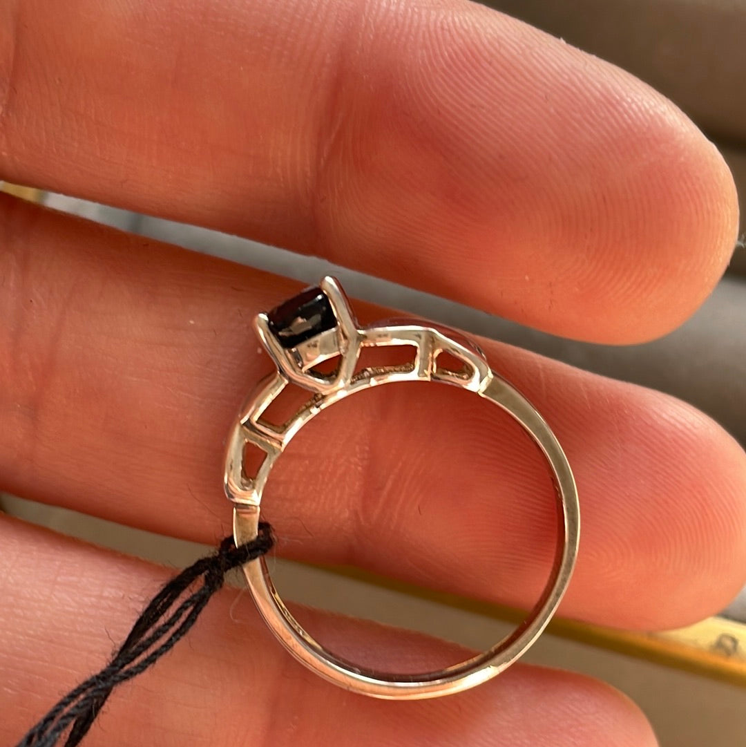 Unbranded Sterling Silver Ring With Faceted Onyx Black Stone Size 53
