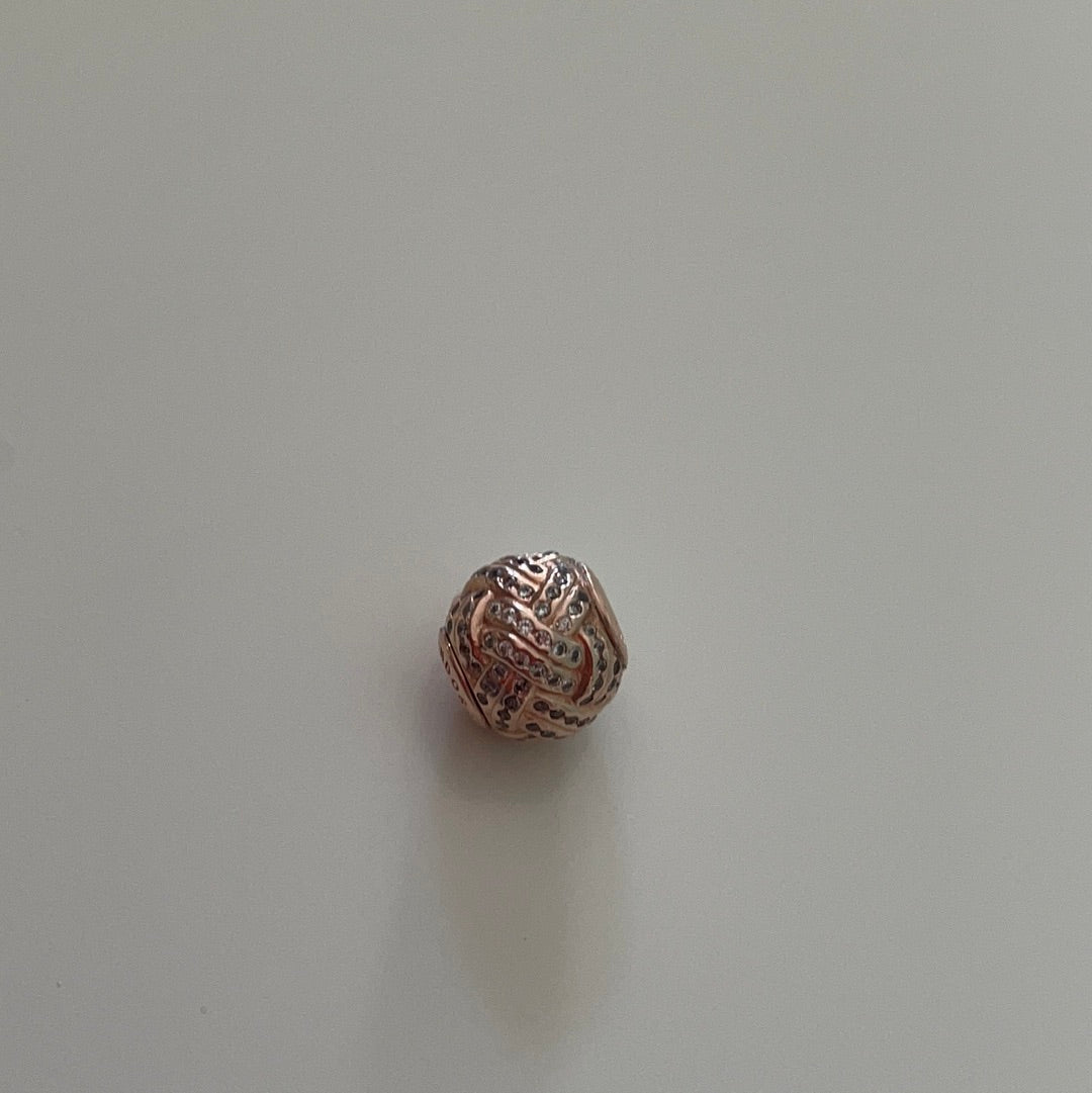 Genuine Pandora Rose Gold Essence Affection Pave Knot Charm RARE