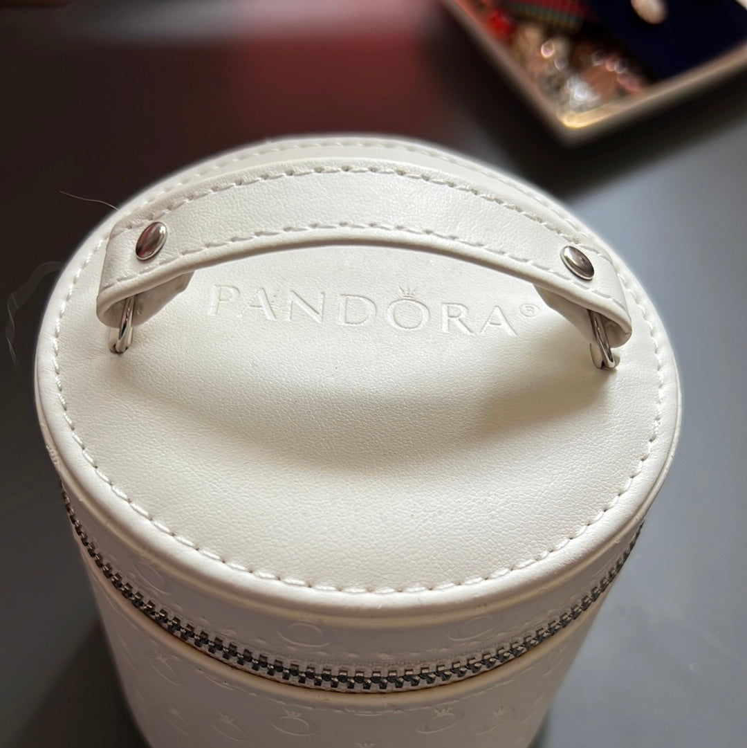 Genuine Pandora Promo Quilted Cream Jewellery Travel Box Case