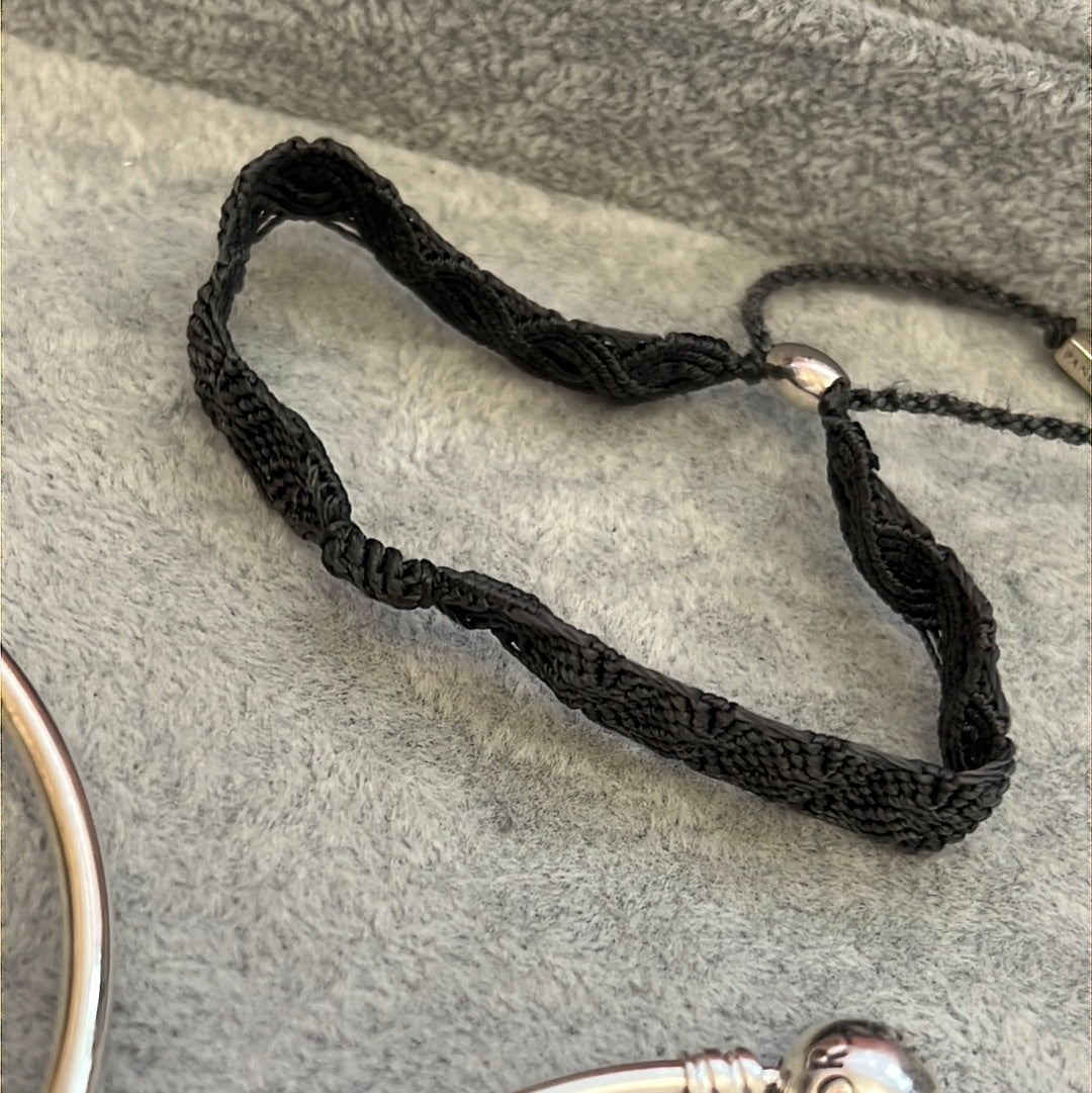Genuine Pandora Grey Macramé Material Bracelet Clip Station One Charm Bracelet
