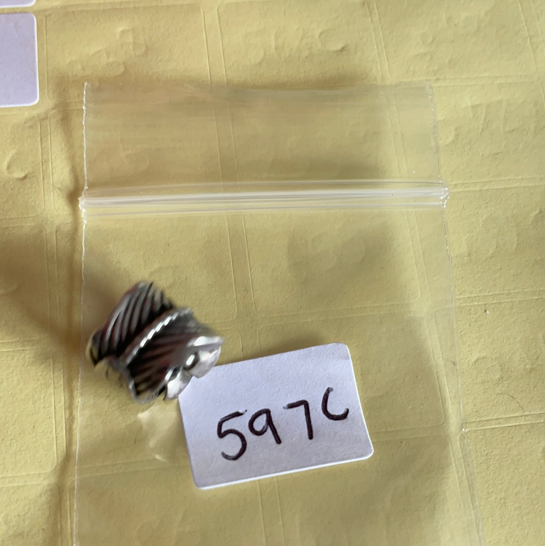 Genuine Pandora Twisted Feather/ Dotted Leaf Large Charm Ball