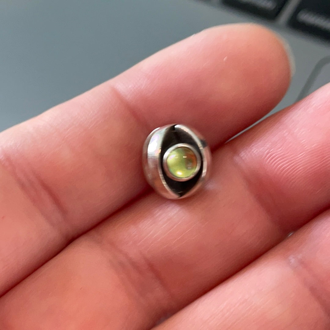 Genuine Pandora Green Peridot Eye Crossover Charm Rare