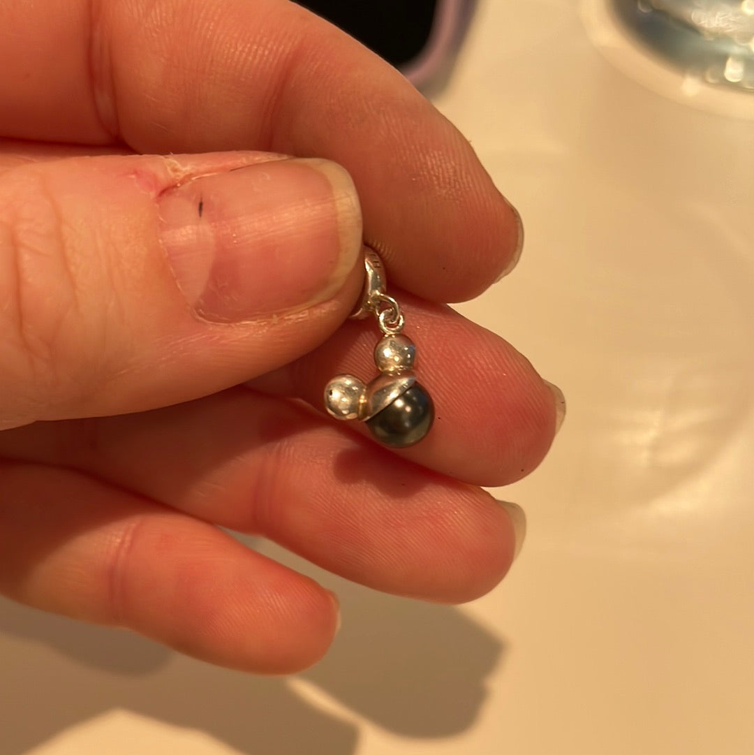 Genuine Chamilia Disney Mickey Mouse Enamel Grey Pearl Dangle Hat Ears Charm