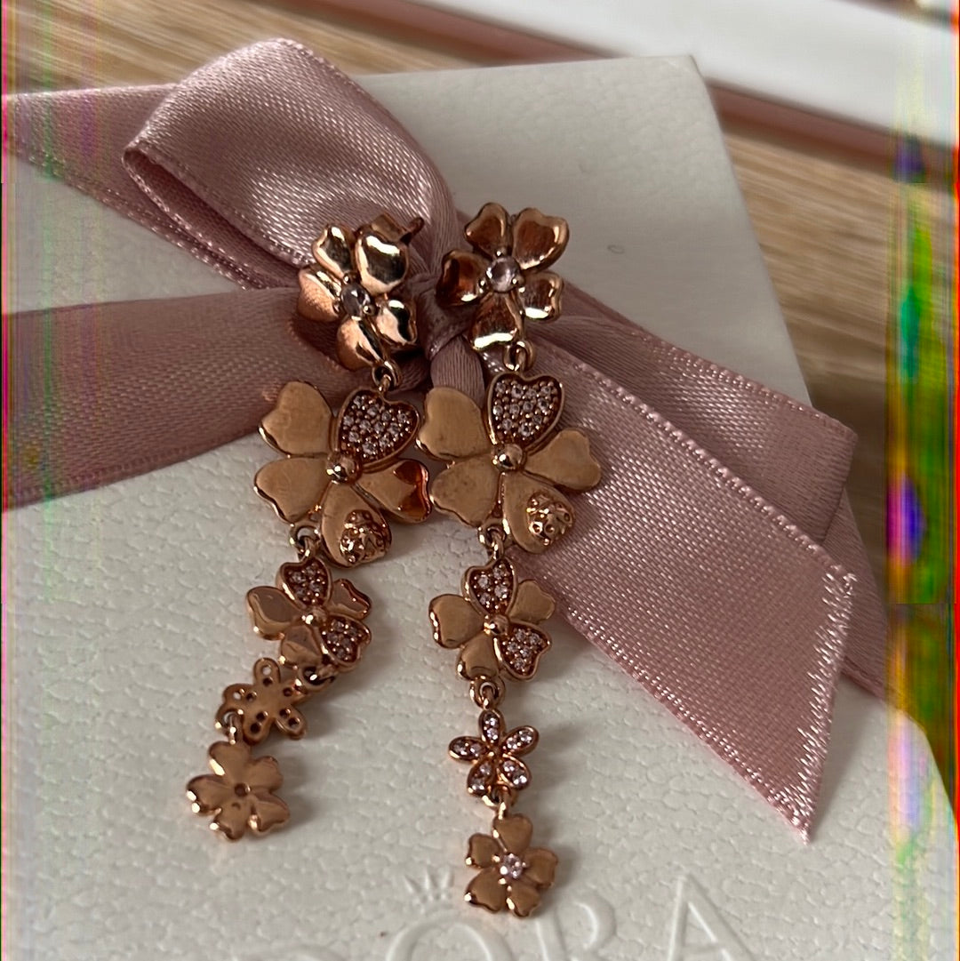 Genuine Pandora Rose Gold Meadow Rose Wildflower Dangle Earrings Beautiful