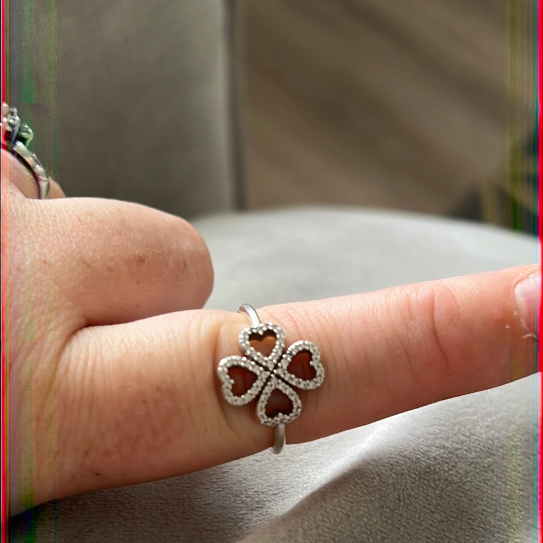 Genuine Pandora Pave Heart Clover Flower Ring 54