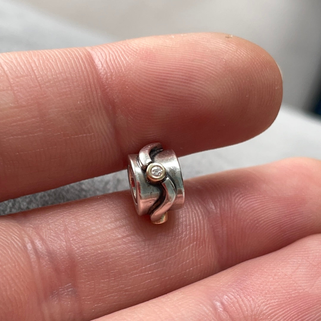 Genuine Pandora Two Tone VERY RARE Diamond Wavy Line Charm