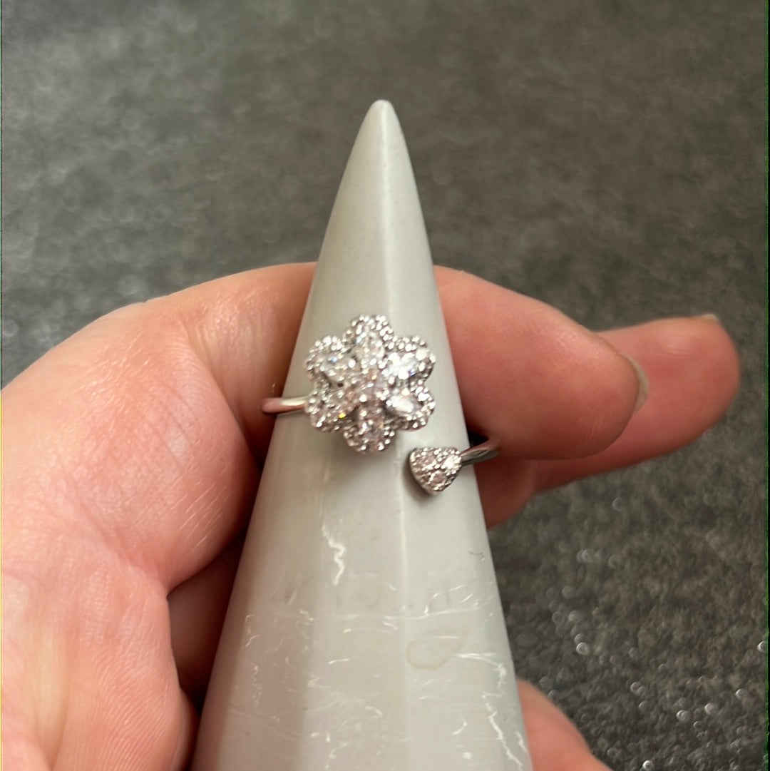 Beautiful Adjustable Anxiety Spinning Ring - Large Clear Pave 6 Petal Flower