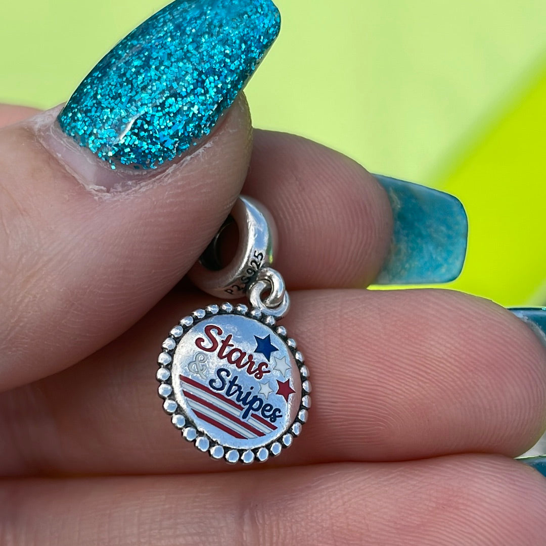Genuine Pandora Enamel Stars and Stripes America USA Travel Charm