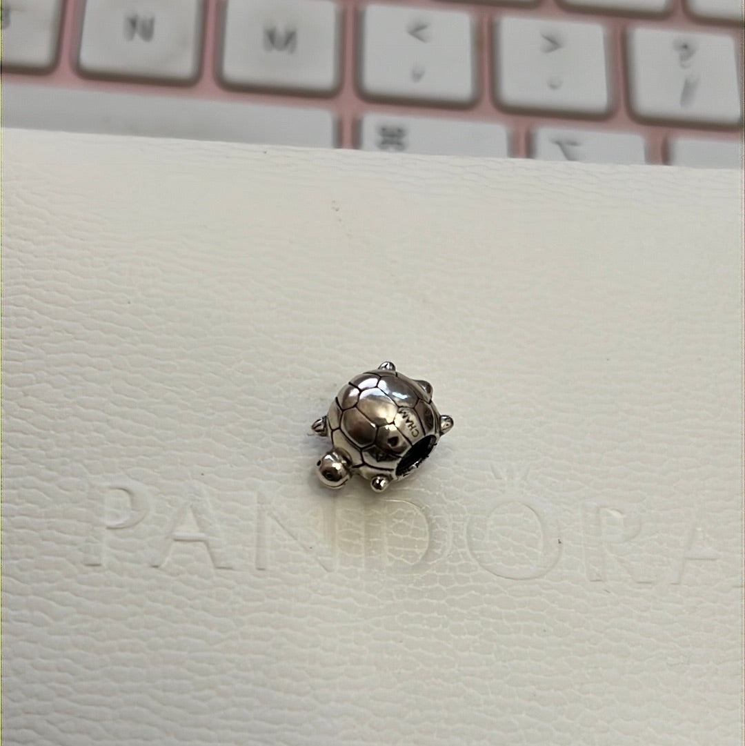 Genuine Chamilia Turtle Animal Beach Sea Charm