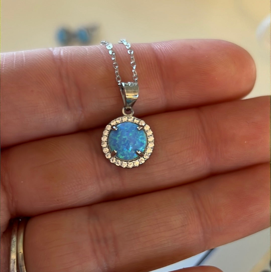 Sterling Silver Beautiful Blue Opal and CZ Necklace 45cm