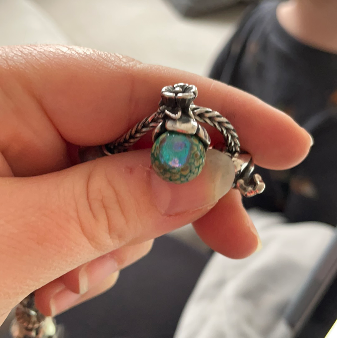 Genuine Trollbeads Forget Me Knot with Bud Charm