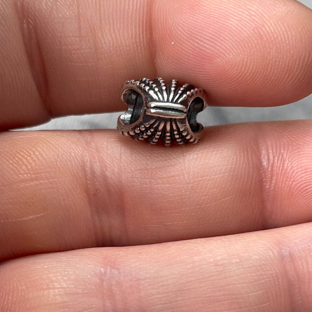 Genuine Pandora Seashell Oyster with Pearl RARE HTF Charm