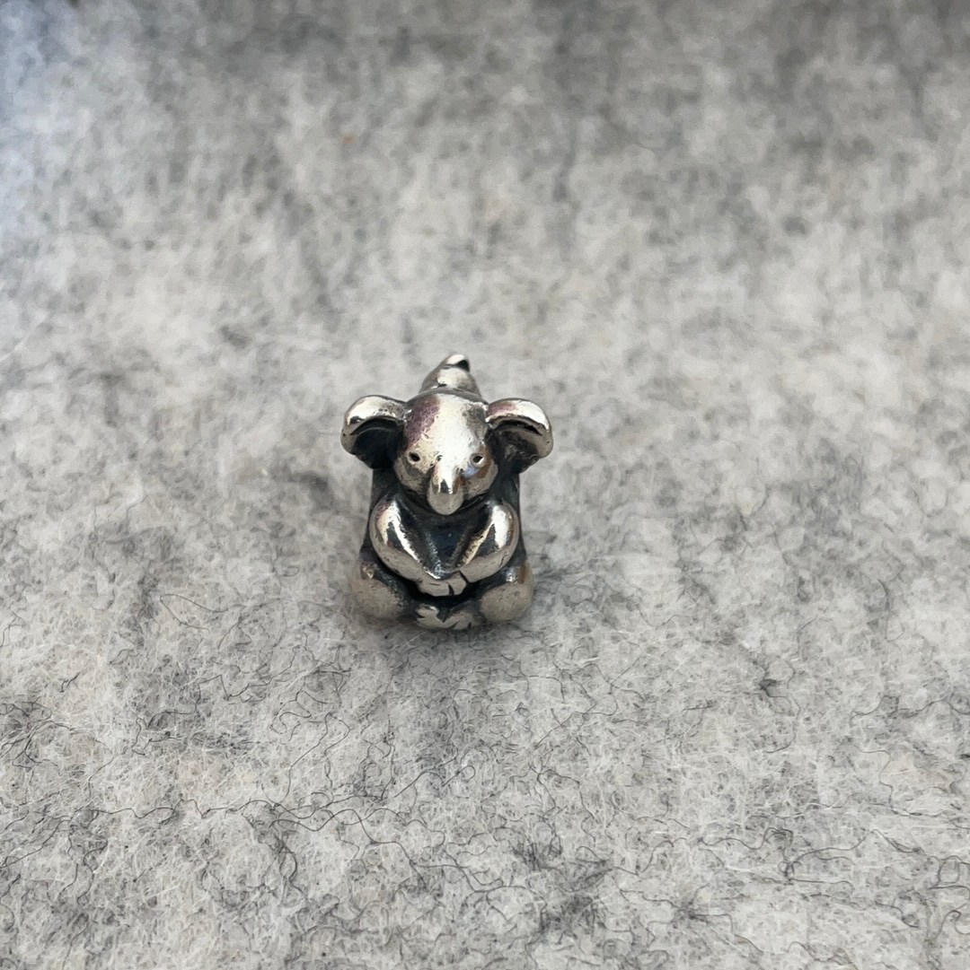 Genuine Chamilia Koala Bear Charm with Baby on Her Back BEAUTIFUL Charm