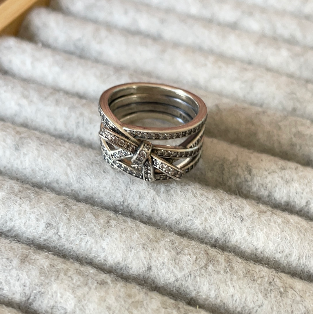 Genuine Pandora Pave Chunky Sparkle Bow Ring in Size 54 No Stones Missing