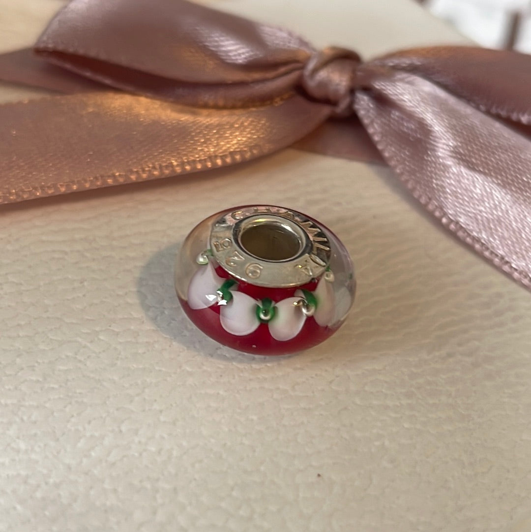 Genuine Chamilia murano - Red, green and white