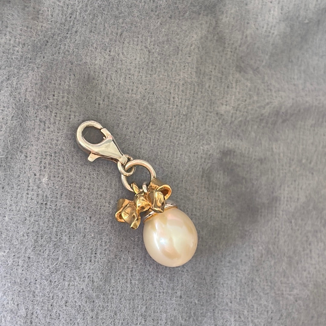 Thomas Sabo Sterling Two Tone Bow and Pearl Clip Charm