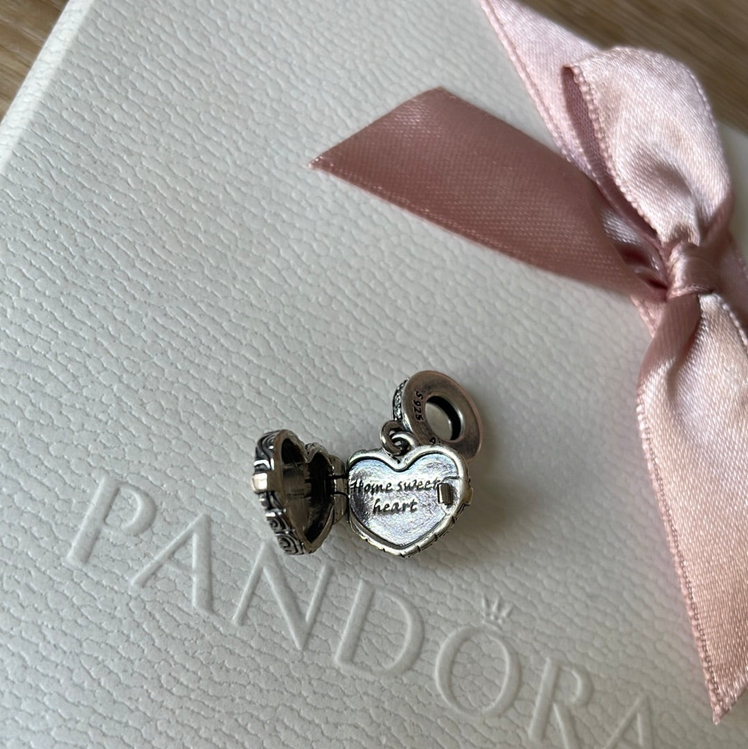Genuine Pandora Home Sweet Heart House Charm Home Dangle