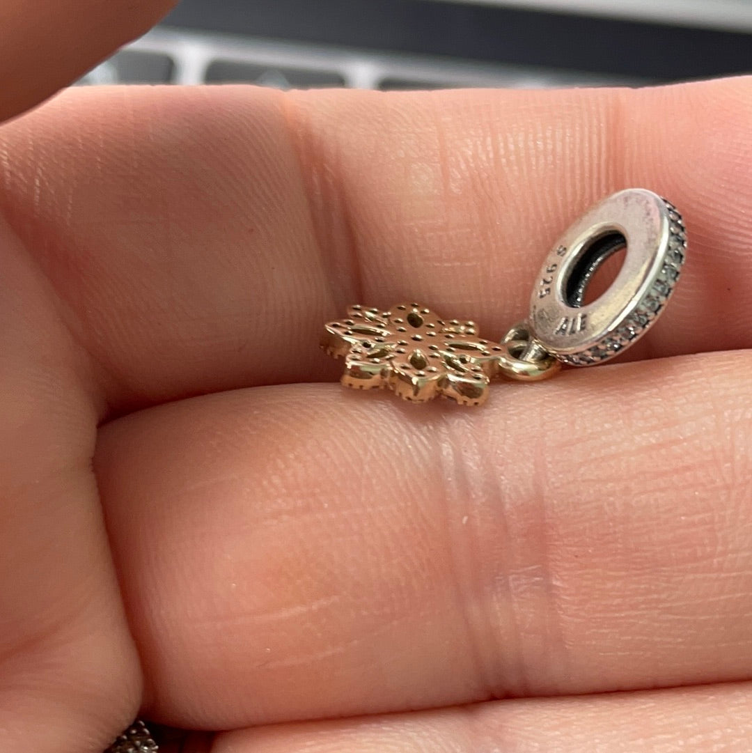 Genuine Pandora Two Tone Snowflake Pave Flower Rare Retired Dangle Charm