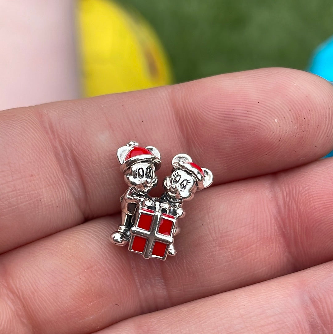 Genuine Pandora Mickey and Minnie Christmas Enamel Disney Charm