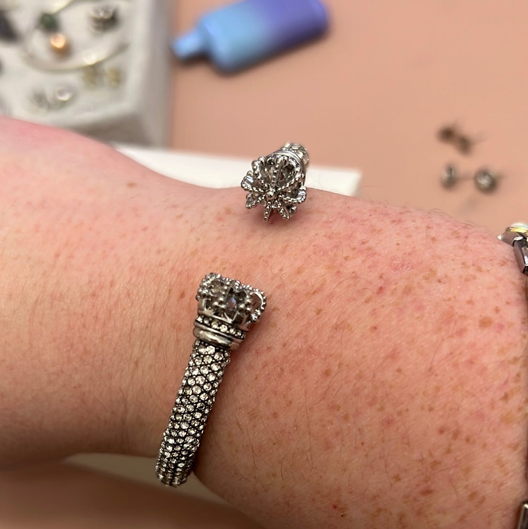 Genuine Juicy Couture Pave CZ Hinged Bangle Pave Crown 19cm