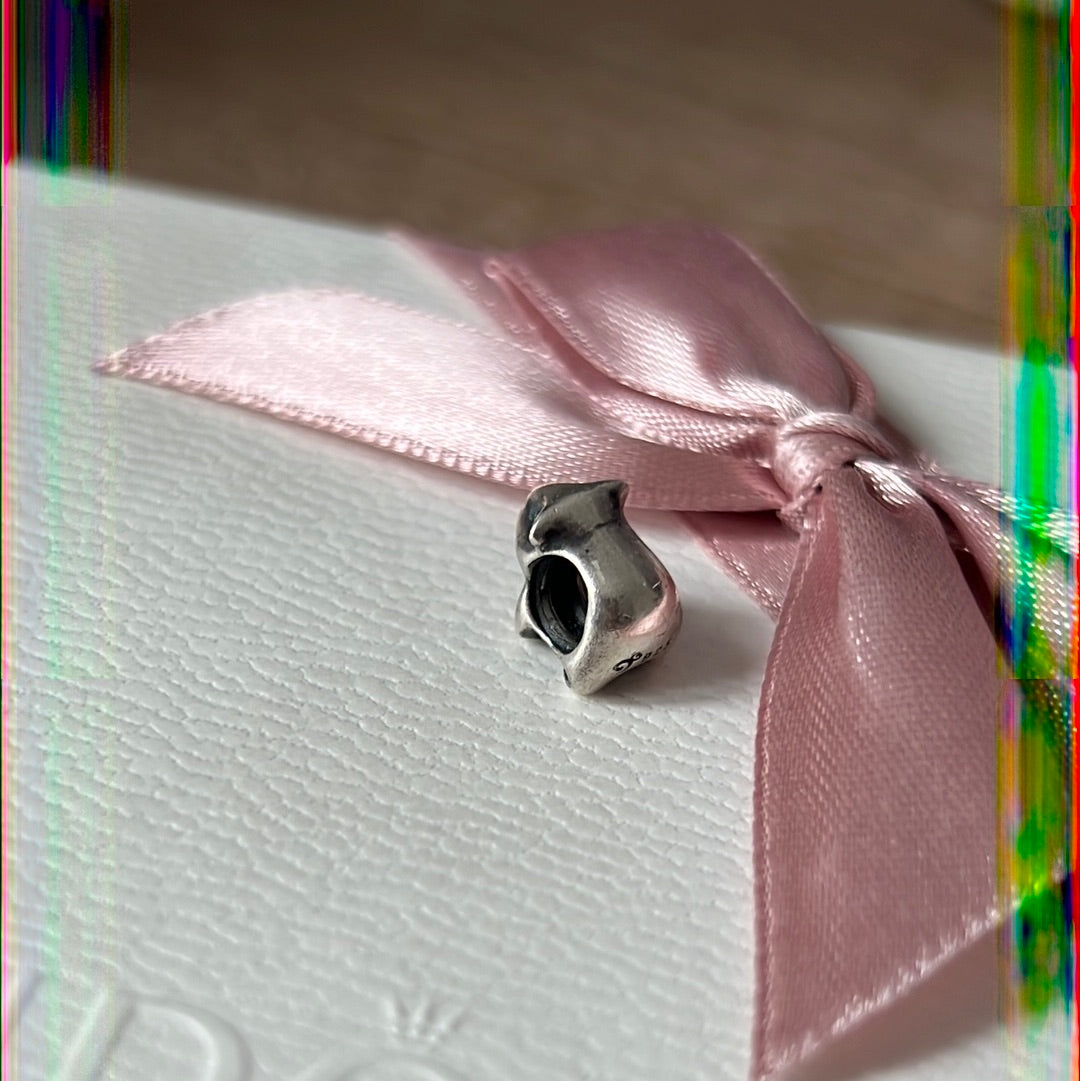 Genuine Ohm Rare and Retired Guinea Pig Animal Hamster Charm