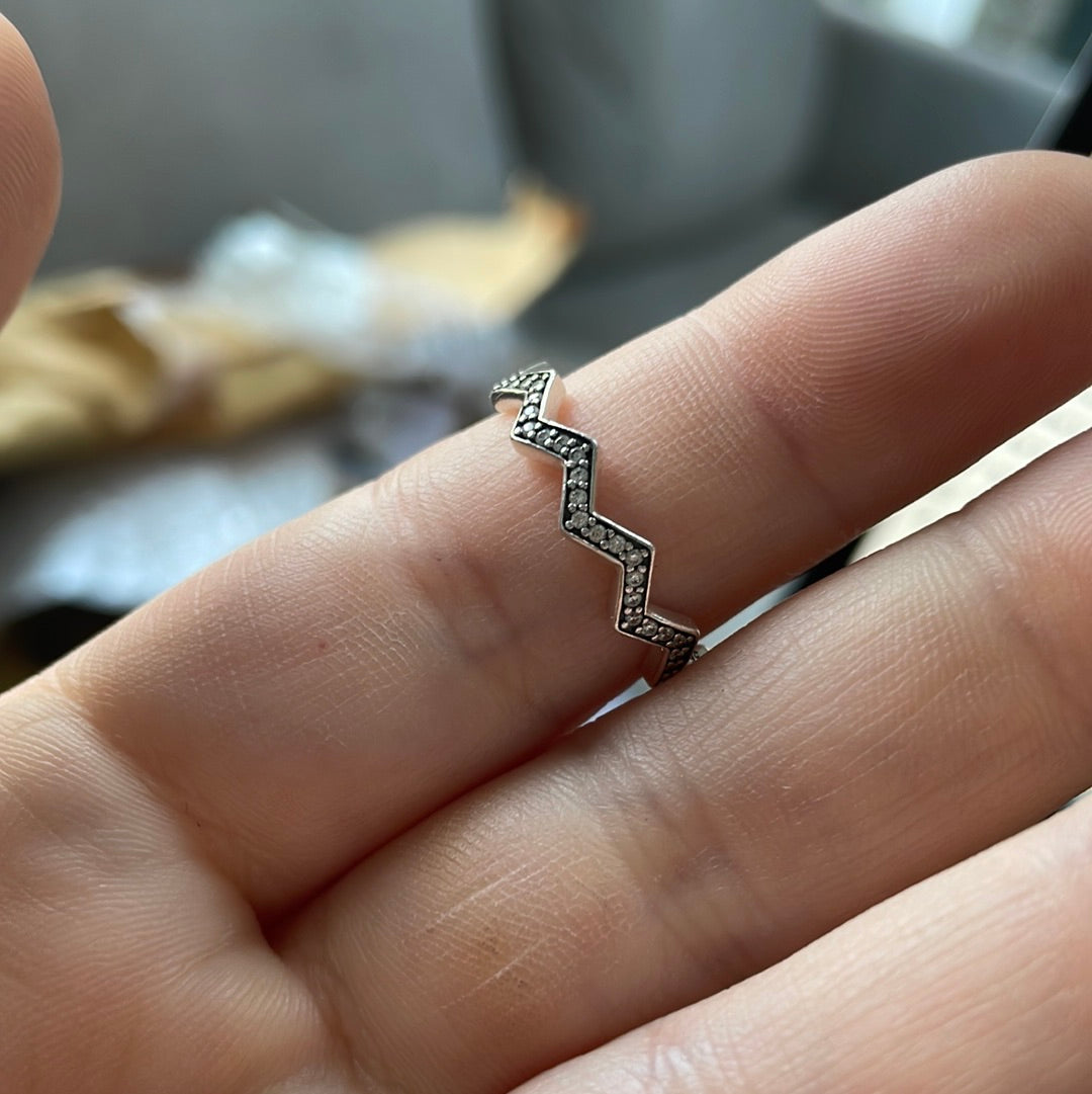 Genuine Pandora Pave Zig-Zag Ring