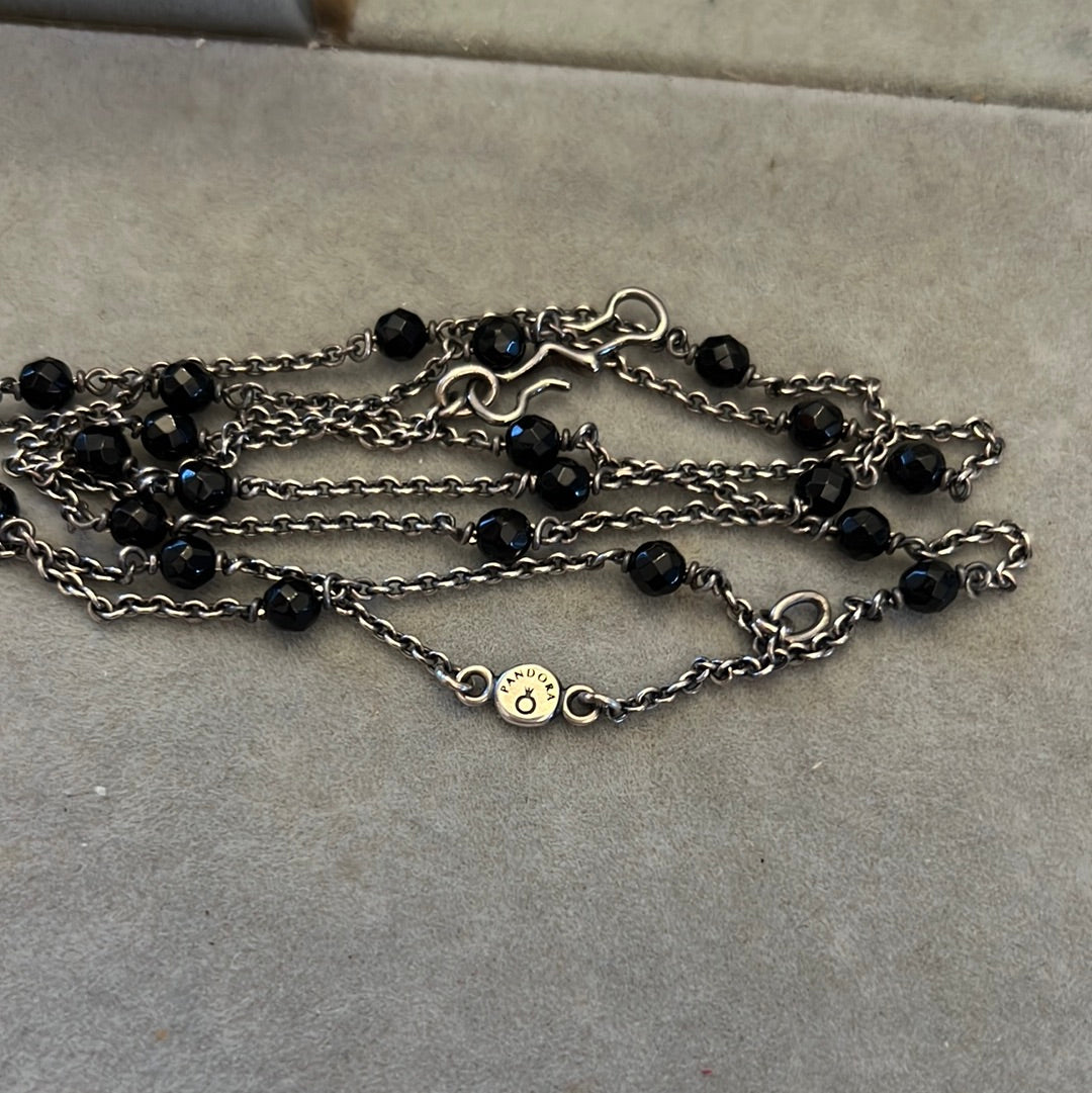 Genuine Pandora RARE and Beautiful Onyx Stones Toggle Necklace