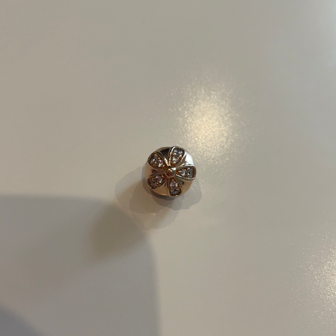 Genuine Rose Gold Pandora Pave Daisy Clip