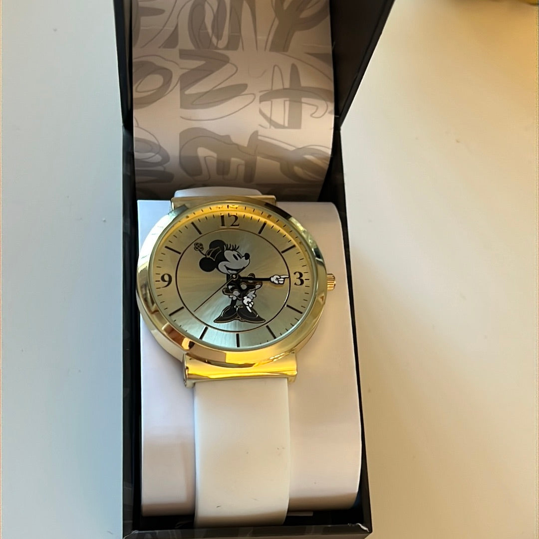 Brand New Disney Minnie Mouse Watch Beautiful!