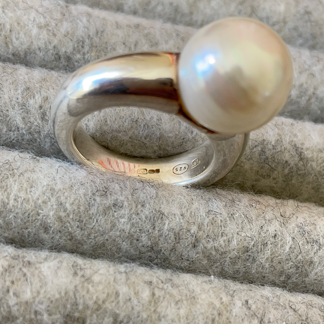 Thomas Sabo Sterling Silver Large White Pearl Ring Size 51/ 52 HTF