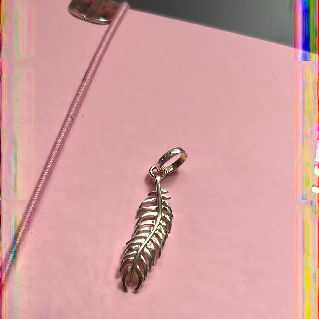 Genuine Links of London Sterling Silver Feather Charm fits on Sweetie Bracelet