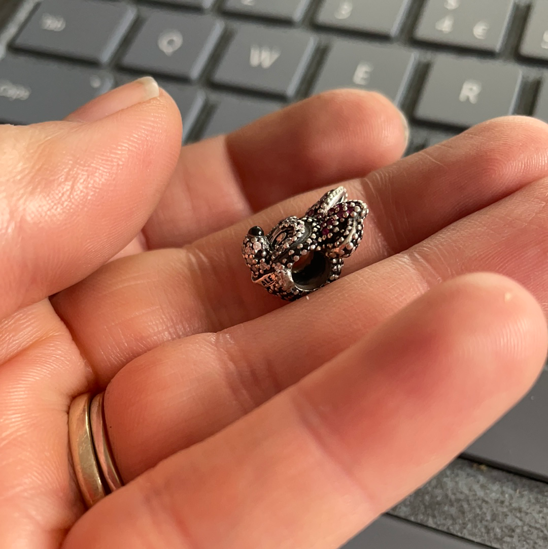 Genuine Pandora Disney Minnie Mouse Limited Edition 2015 Pave Charm