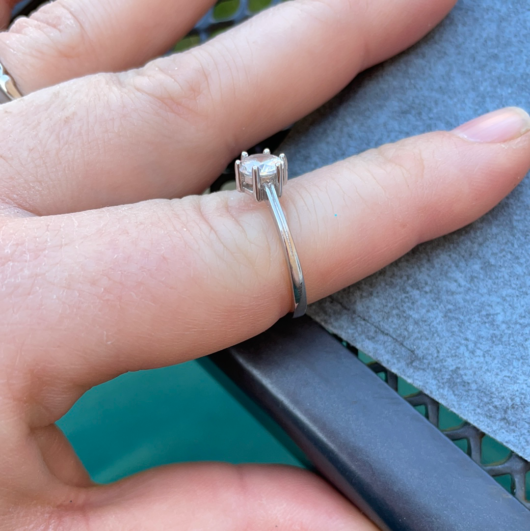 Unbranded But Beautiful Clear Stone Ring With CZ Size 58