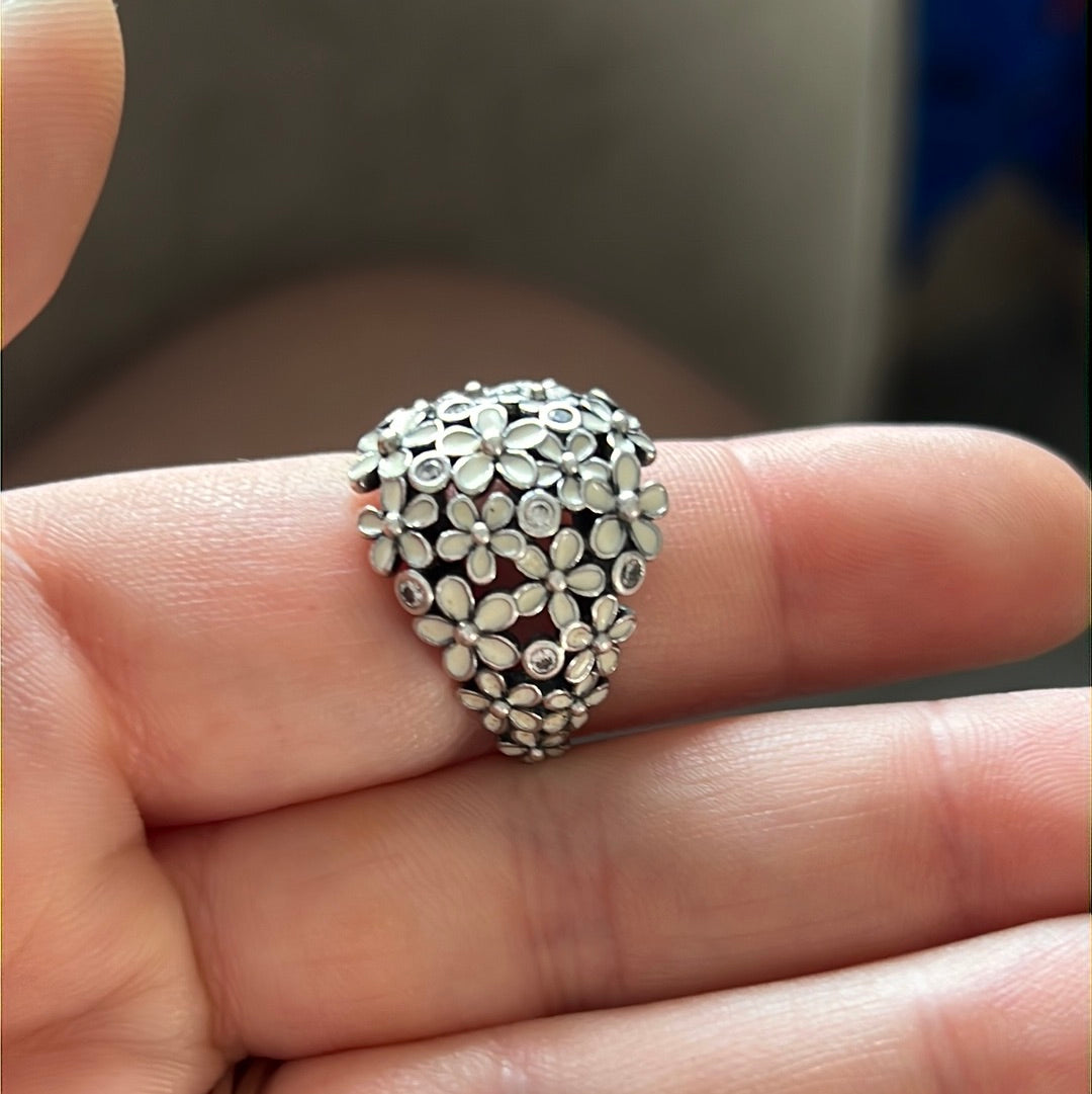 Genuine Pandora Large Statement Enamel White Daisy Ring Size 54