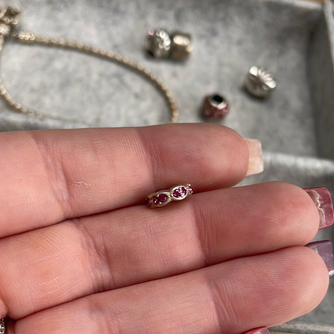 Genuine Chamilia pink stone spacer