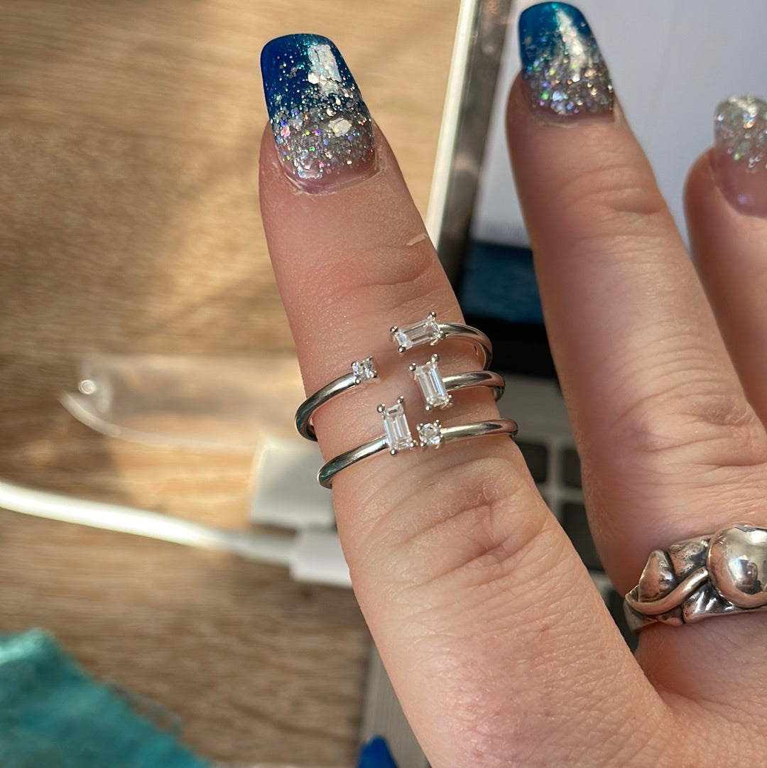 Genuine Pandora Pave Open Sparkling Glacial Beauty Ice Cube Ring