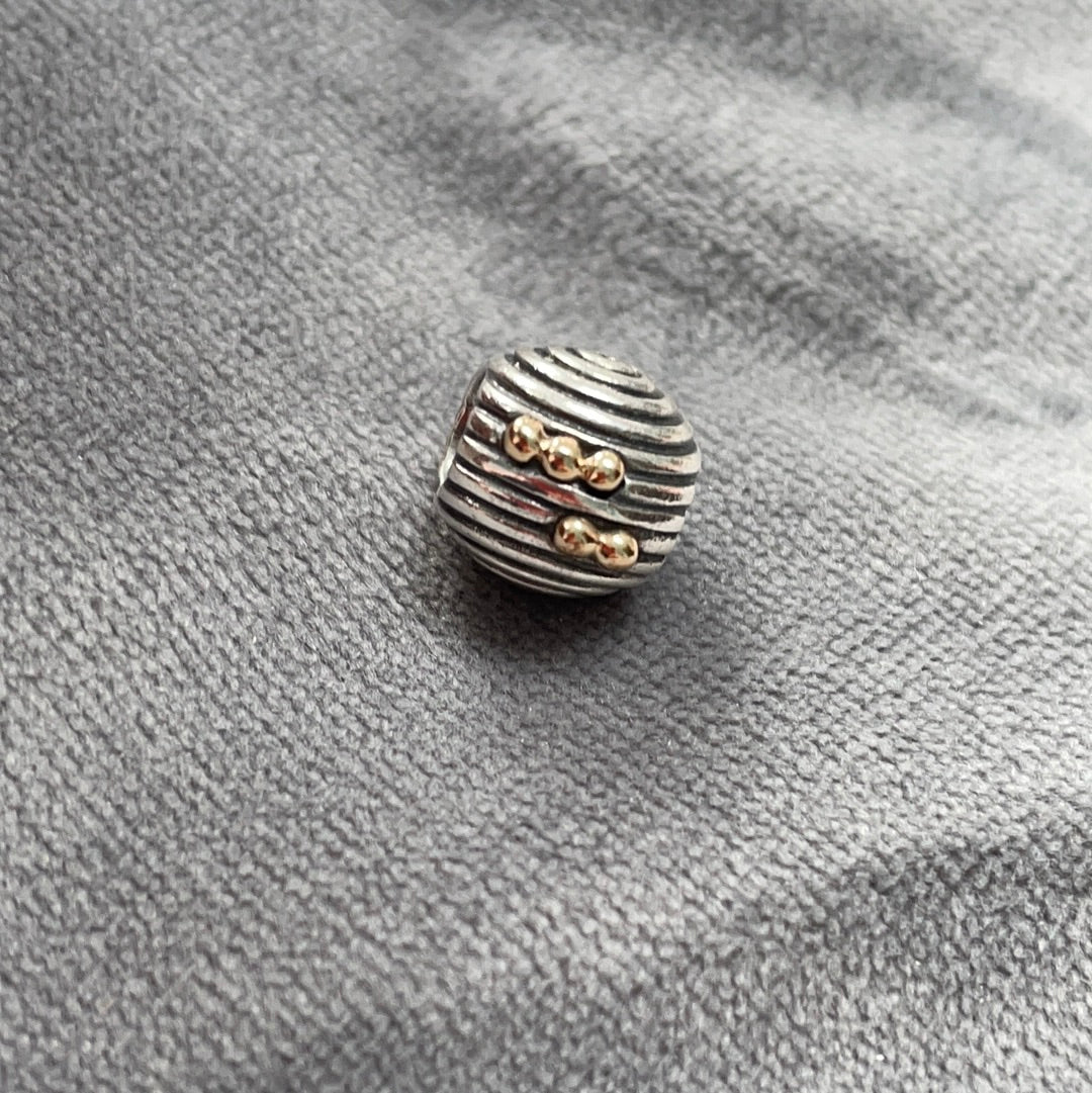 Genuine Pandora Two Tone Line and Dot Ebb and Flow HTF  Charm
