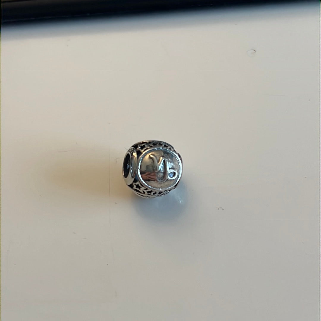 Genuine Pandora Sparkling Capricorn Charm Horoscope