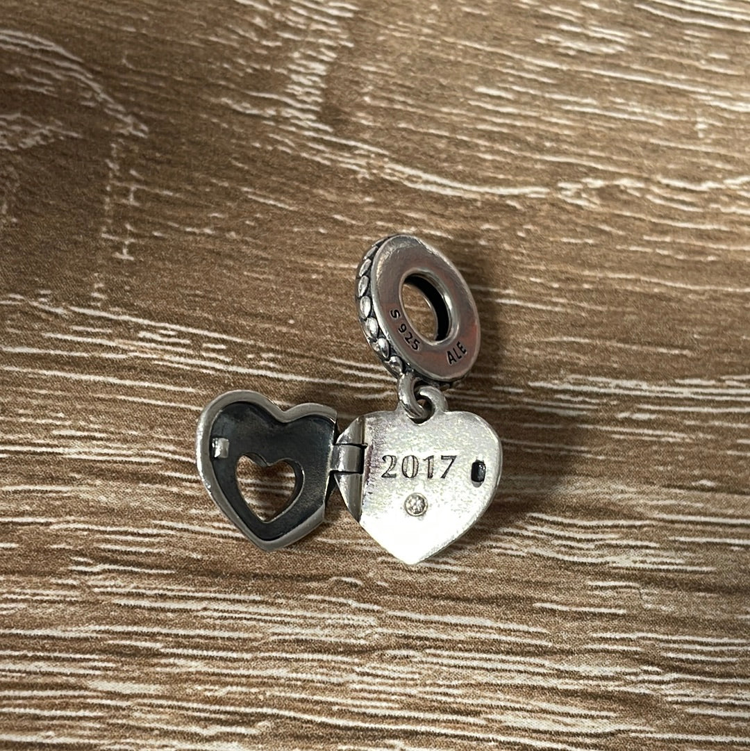 Genuine Pandora Club Diamond Club 2017 Charm HTF
