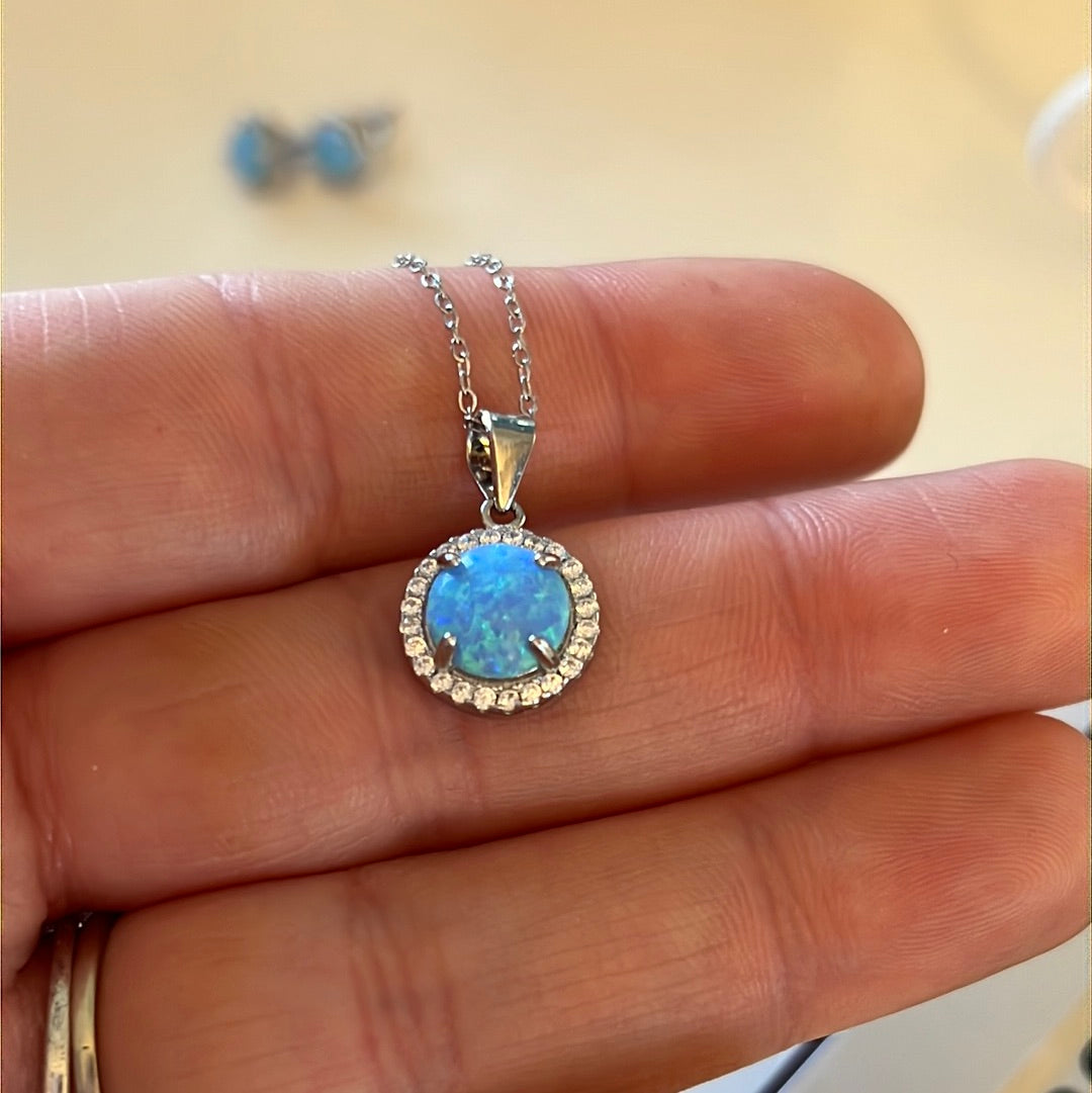 Sterling Silver Beautiful Blue Opal and CZ Necklace 45cm