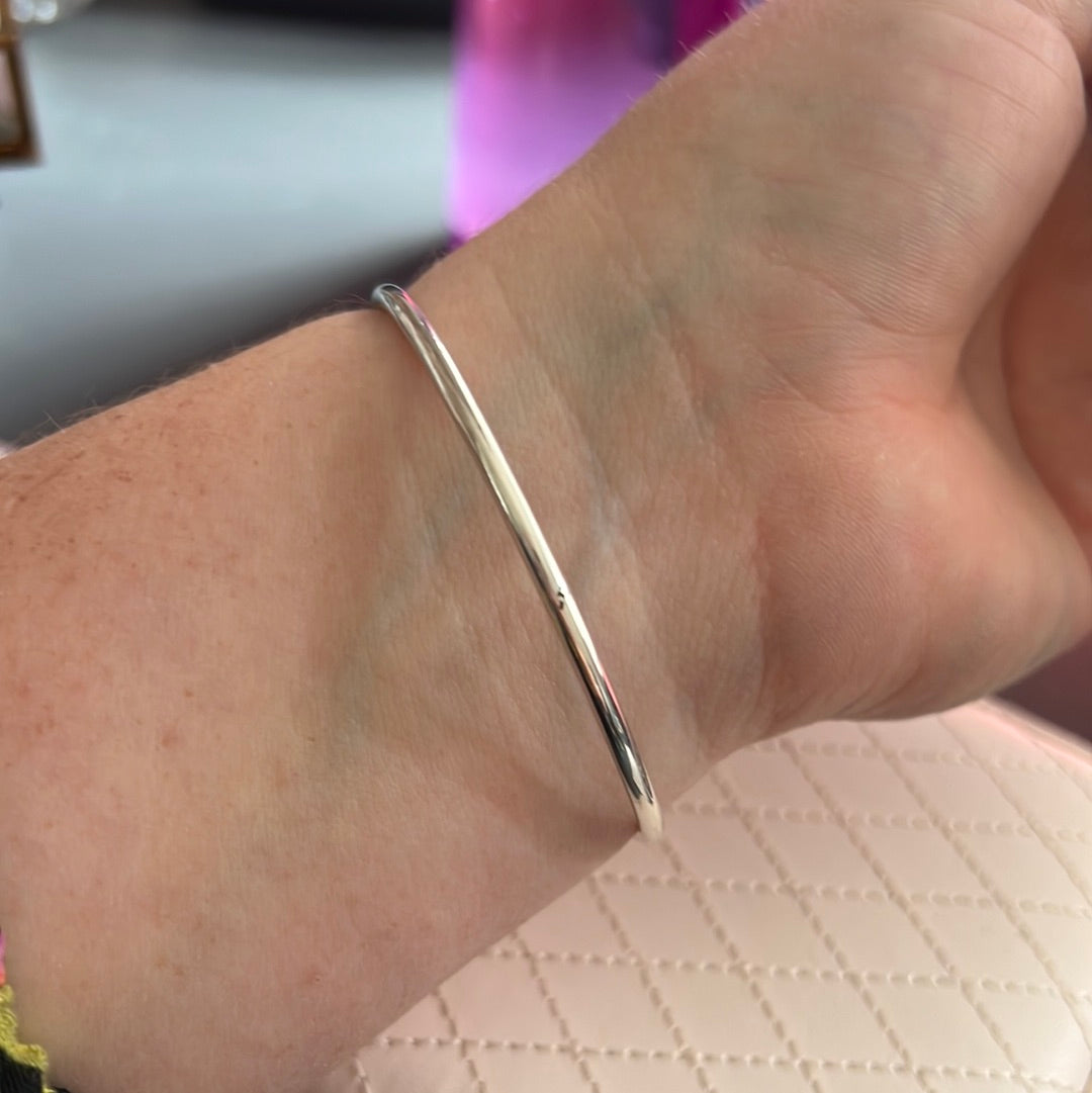 Vintage Solid Silver Knot Clip Bangle Heavy 19cm