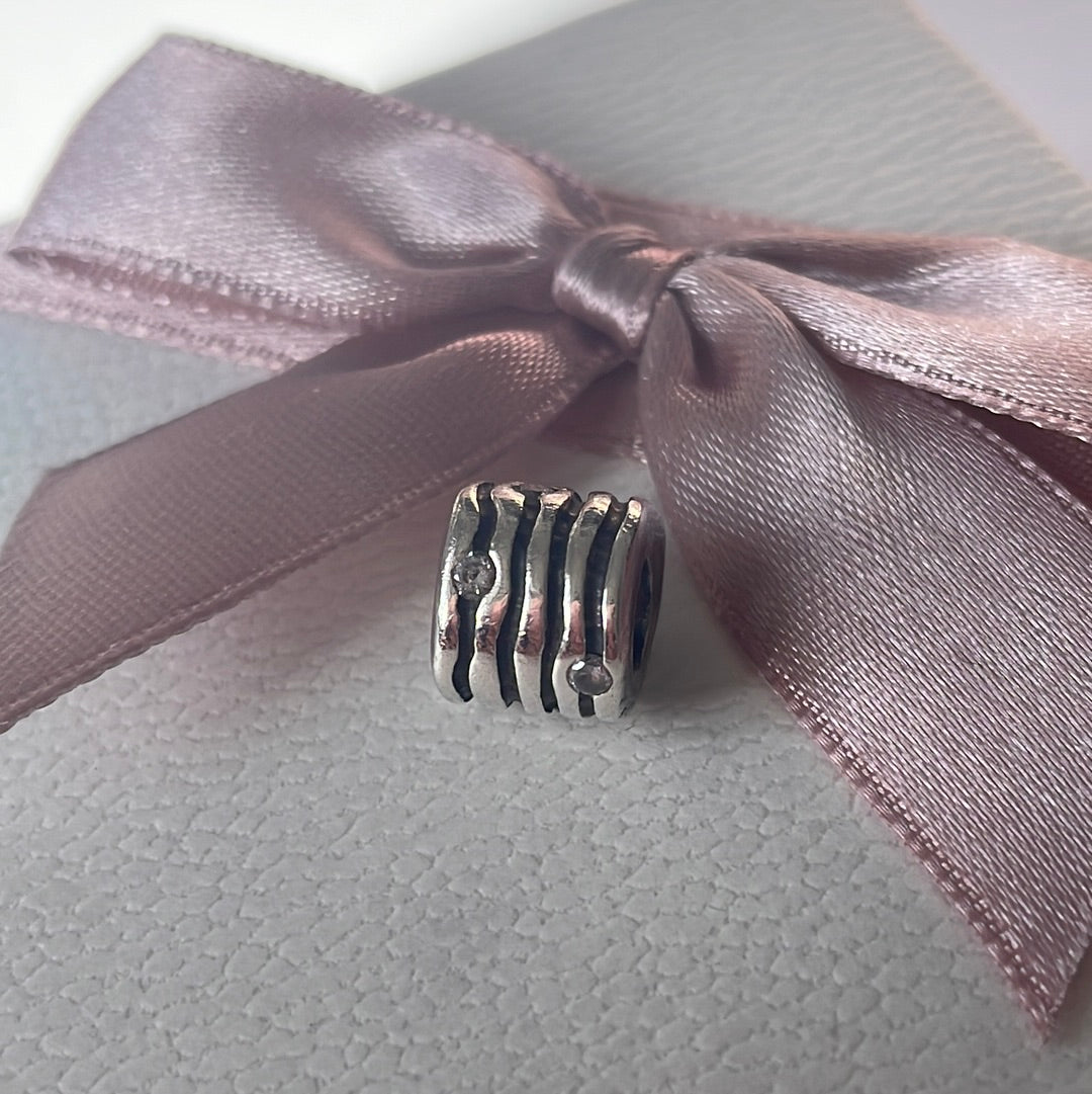 Genuine Pandora Wavy Line Oxidised Cz Clear Stone Barrel Charm
