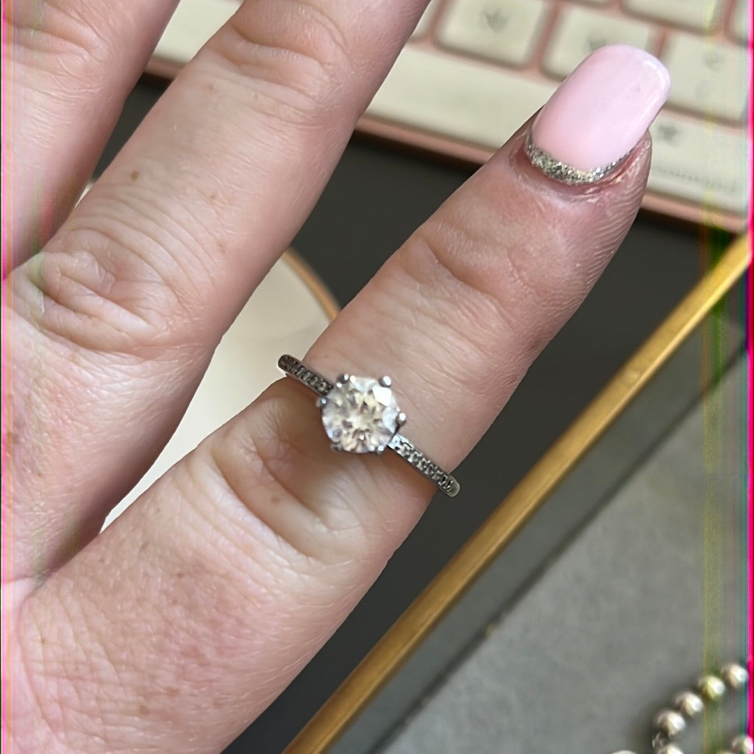 Genuine Pandora Pave Sparkling Crown Pave Tiara Clear Ring 50