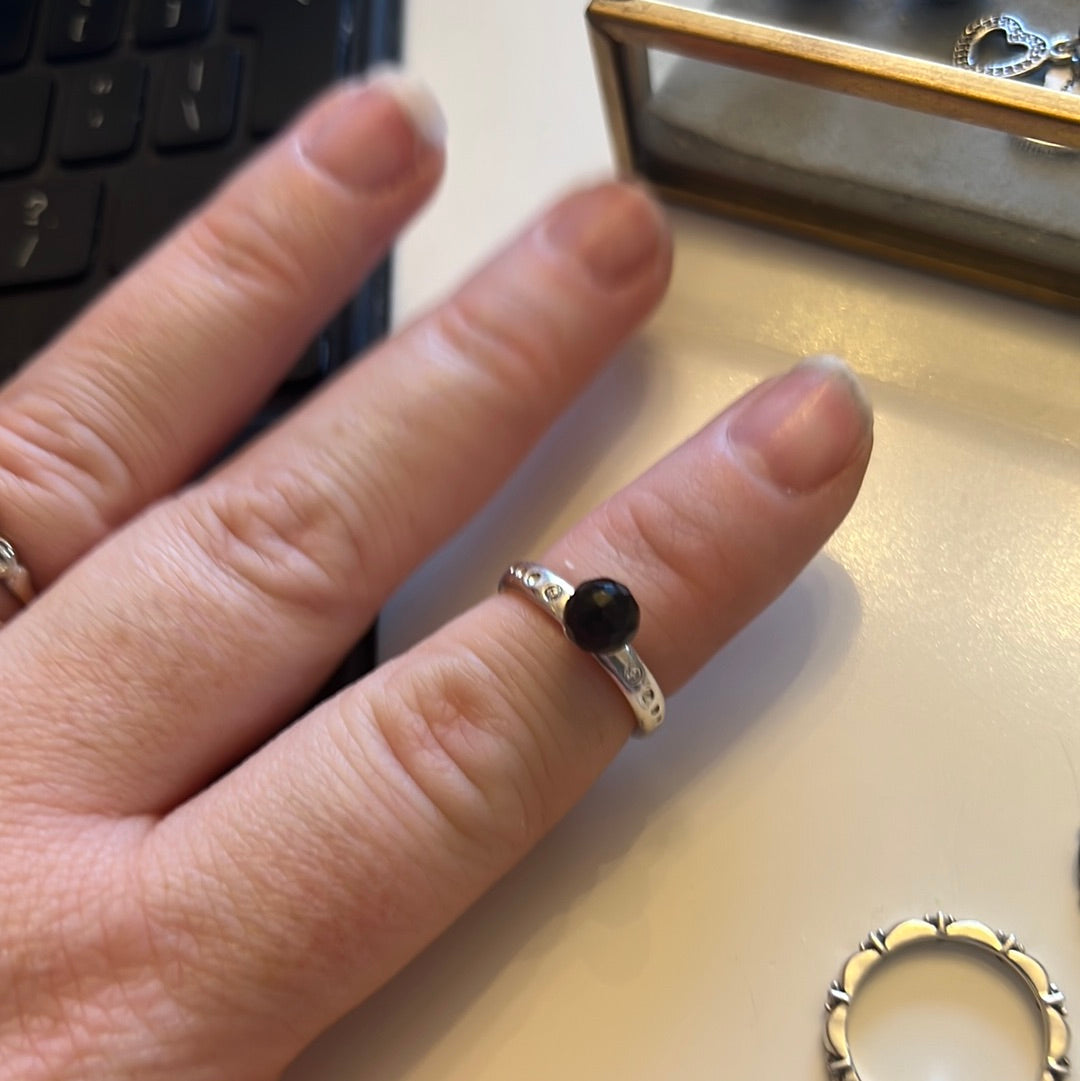 Genuine SPINNING Sterling Silver CZ and Onyx Ring 48