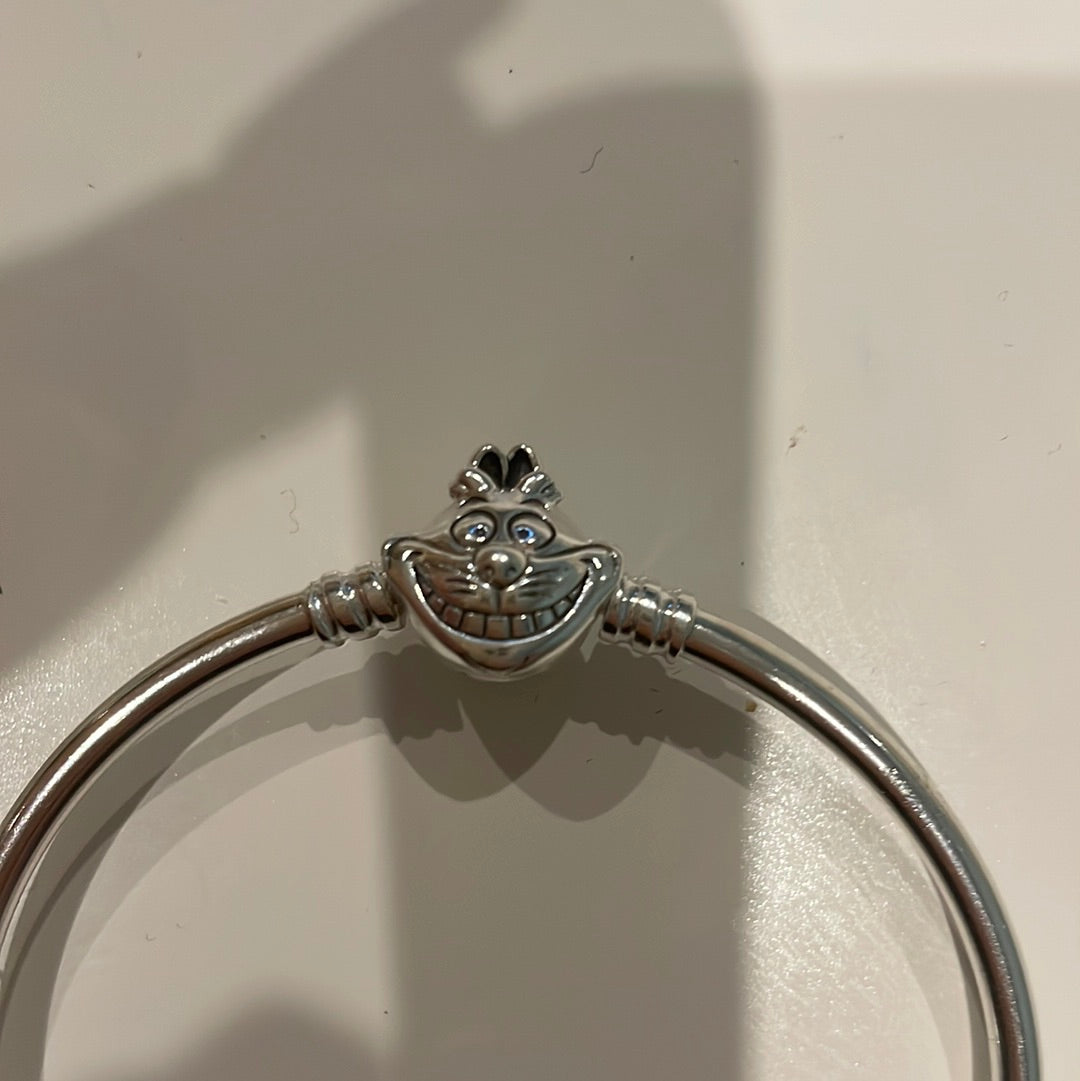 Genuine Pandora Disney Cheshire Cat Alice in Wonderland Bangle 19cm